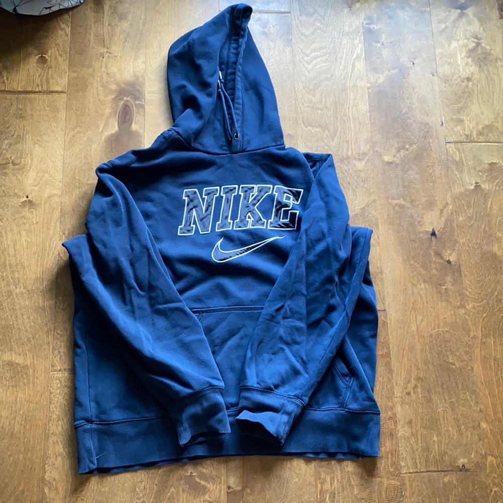 Nike spell out!